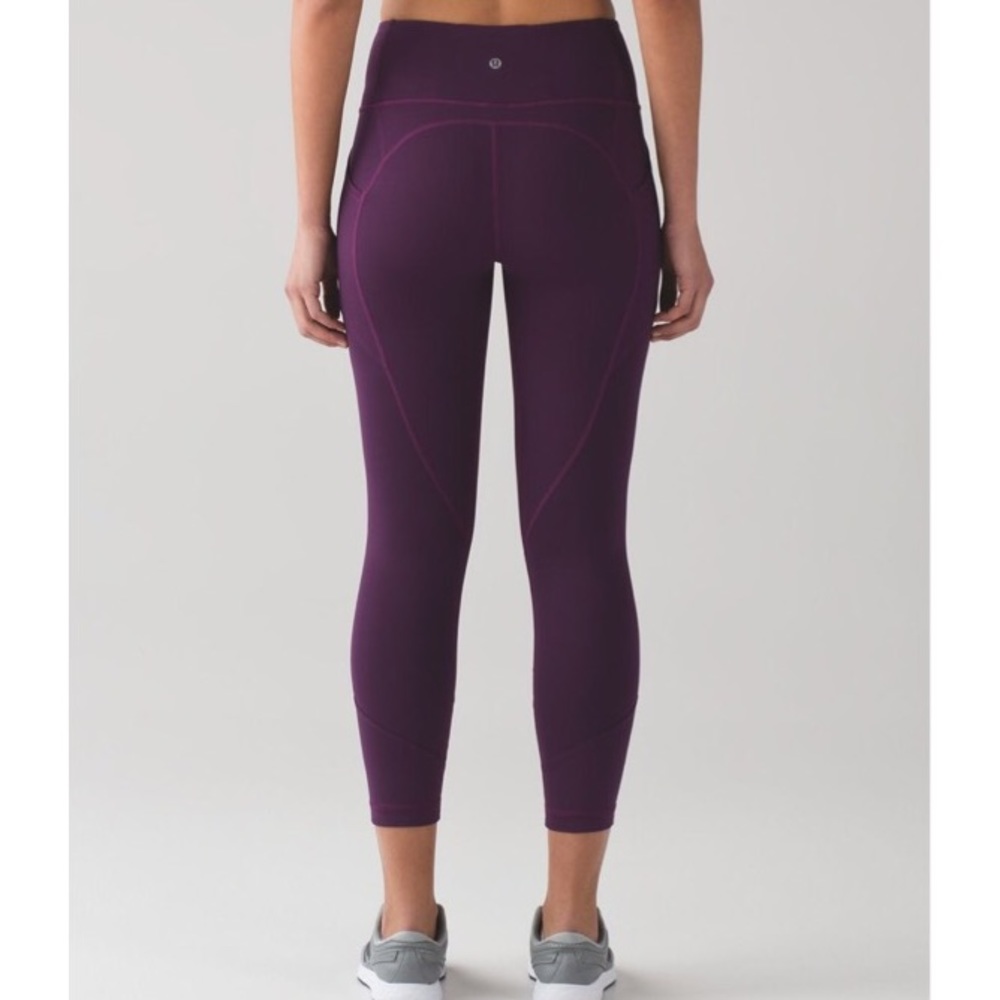 🍋Lululemon All The Right Places Crop II (23”)🍋